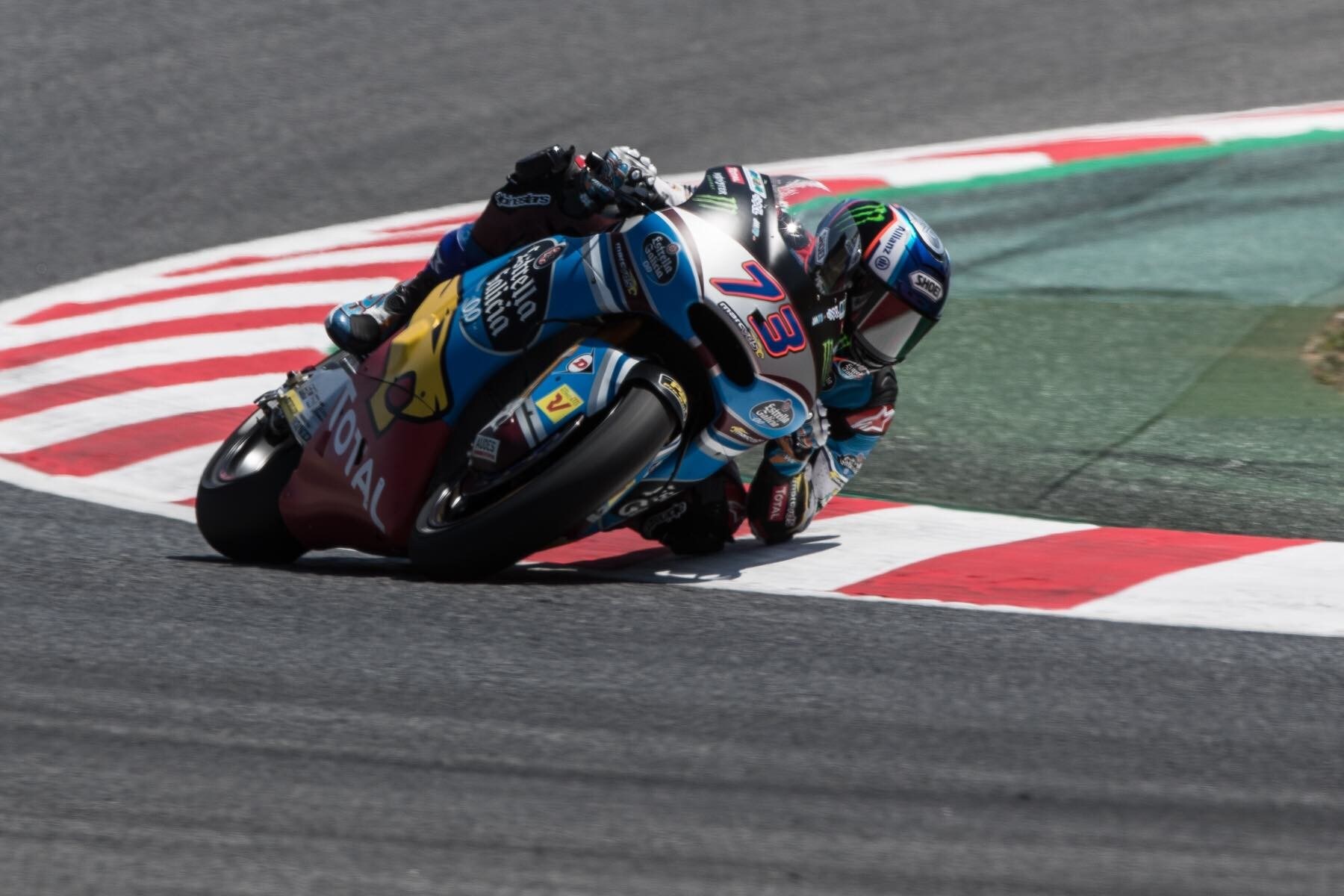 Moto2 Catalunya, Marquez va in fuga e vince