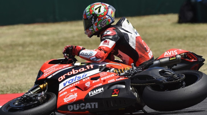 SBK Misano: frattura di una vertebra per Davies