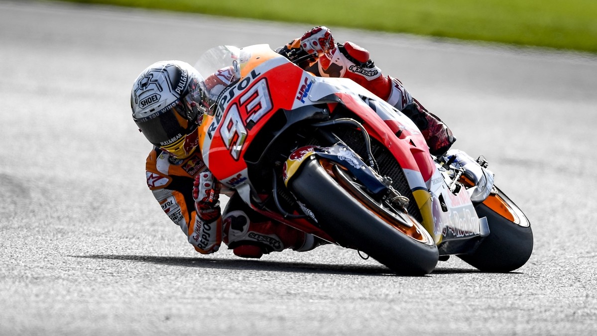 MotoGP Silverstone, pole incredibile di Marquez