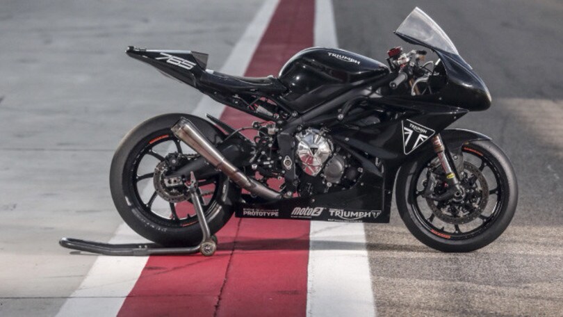 Triumph testa il nuovo motore per la Moto2