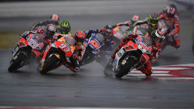 La domenica di Misano tra fischi, assenze e un'Italia che fa sognare