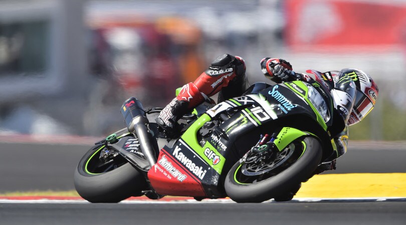 SBK Portimao, Rea imbattibile in Gara1. Le Ducati sul podio