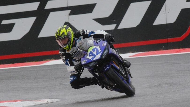 SSP 300 Magny Cours, in Superpole il più veloce è Muel