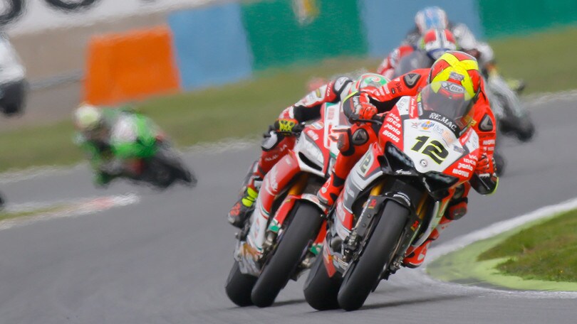 SBK Magny Cours, Fores: "Problema con il cambio..."