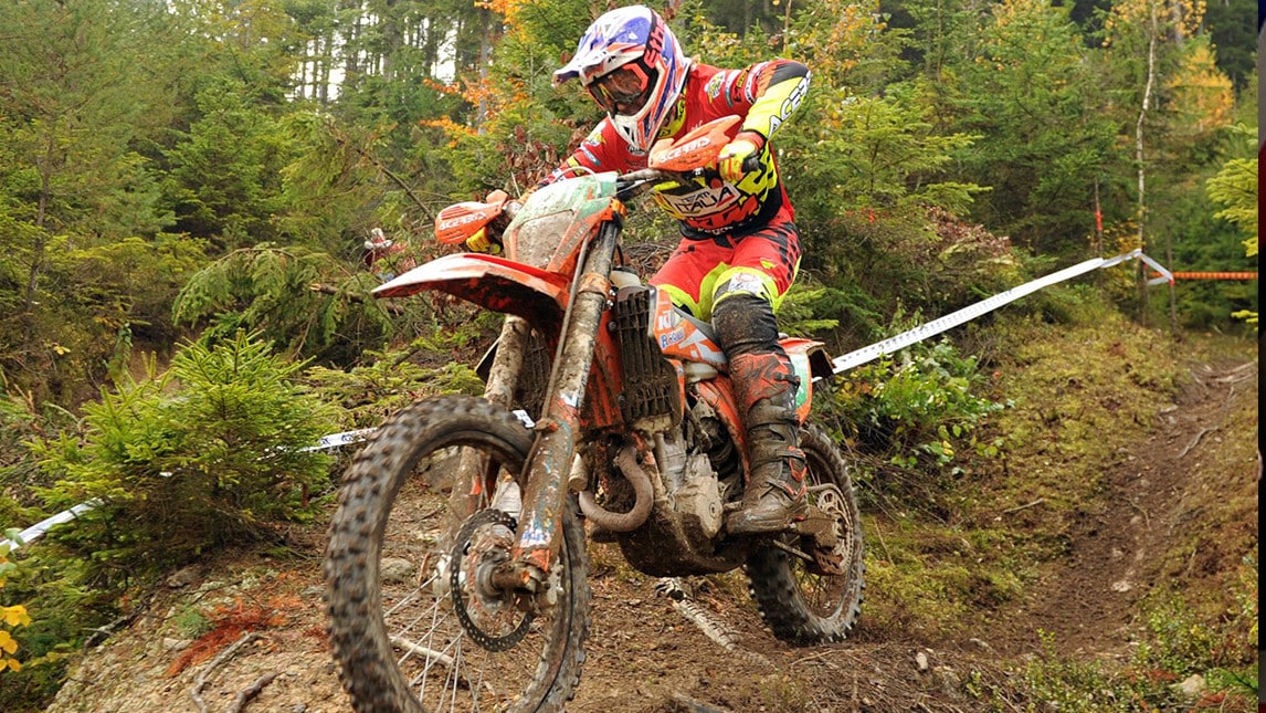 Matteo Pavoni è campione europeo di Enduro