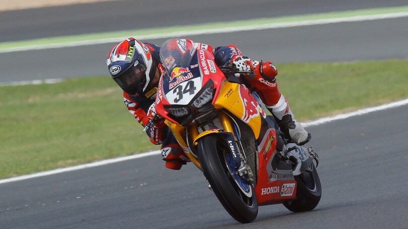 SBK, Jerez: Giugliano torna con Honda