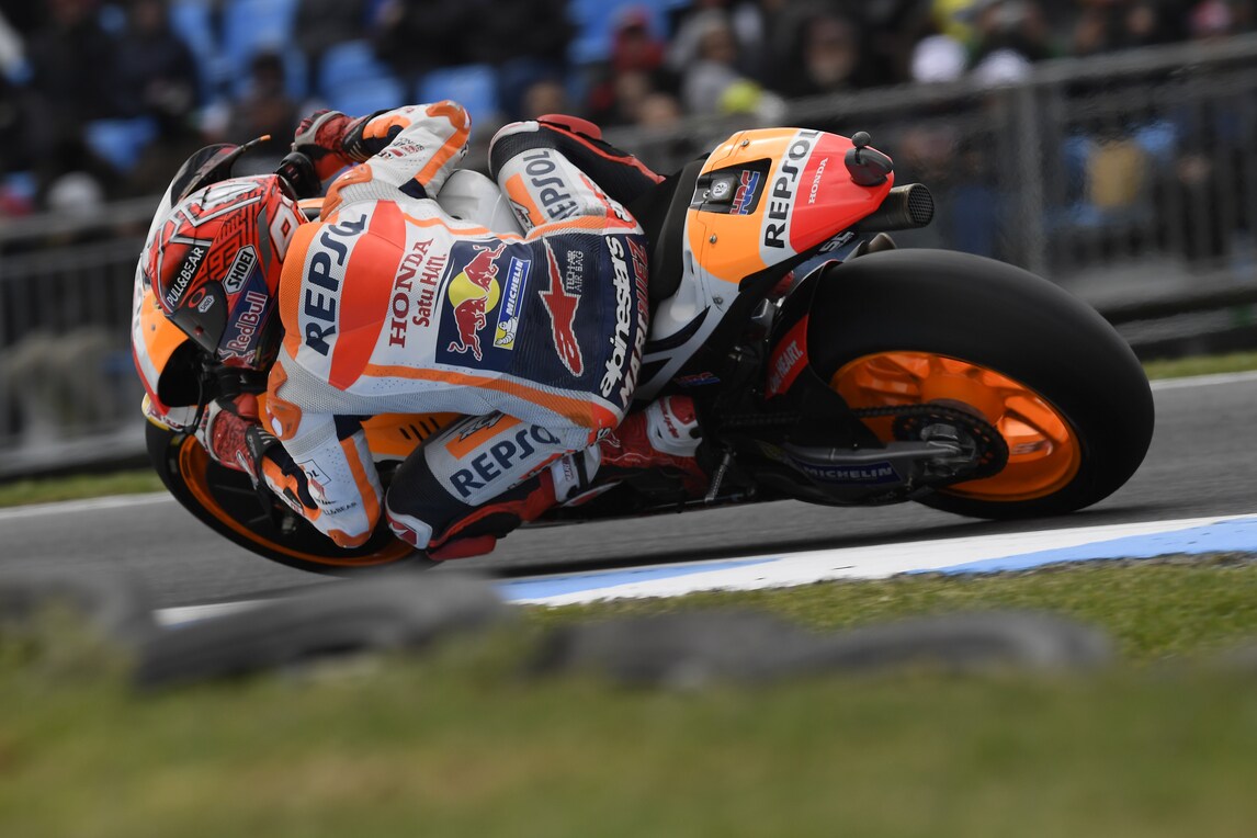 Phillip Island, MotoGP: vittoria di Marquez davanti a Rossi