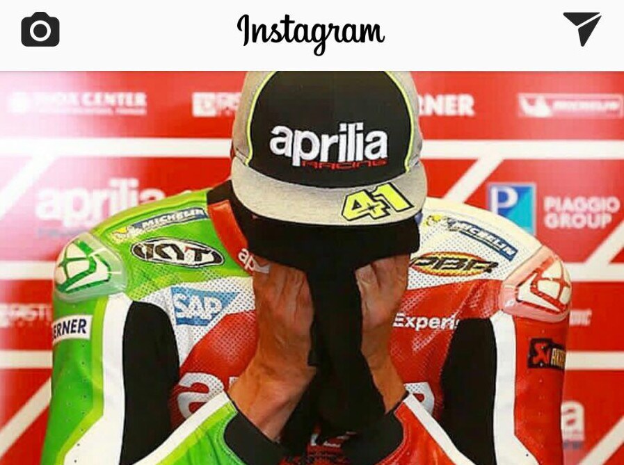 Espargarò infortunato dopo la caduta in Australia: niente Sepang
