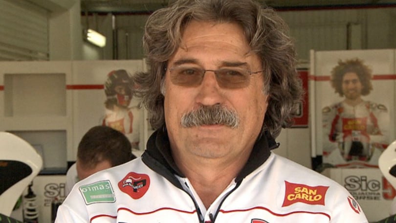 Il “Sic” ricordato a Sepang dai piloti, tutti insieme alla curva 11