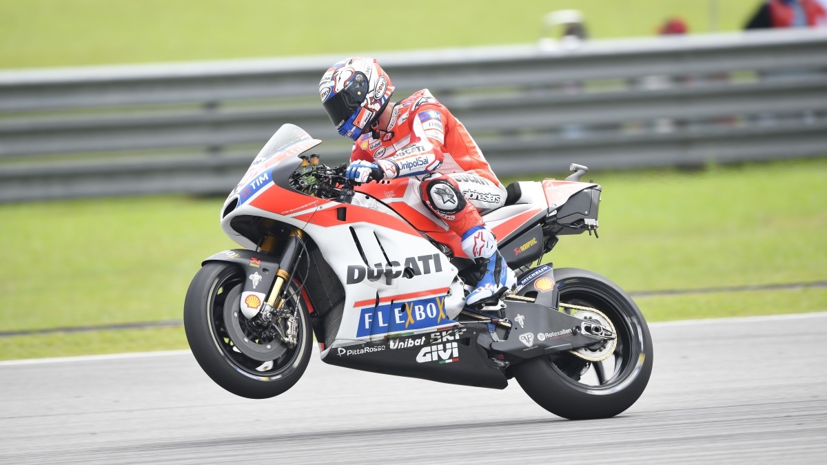 MotoGP Sepang, Dovizioso vince e resta in corsa