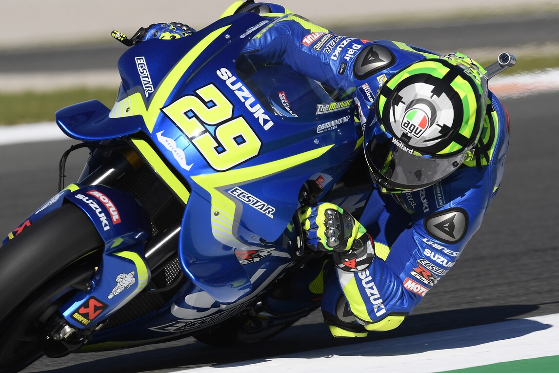 MotoGP Iannone: ‘dedico questa prima fila alla squadra’