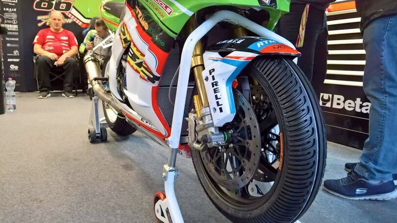 SBK 2018: il Team Grillini correrà con Suzuki