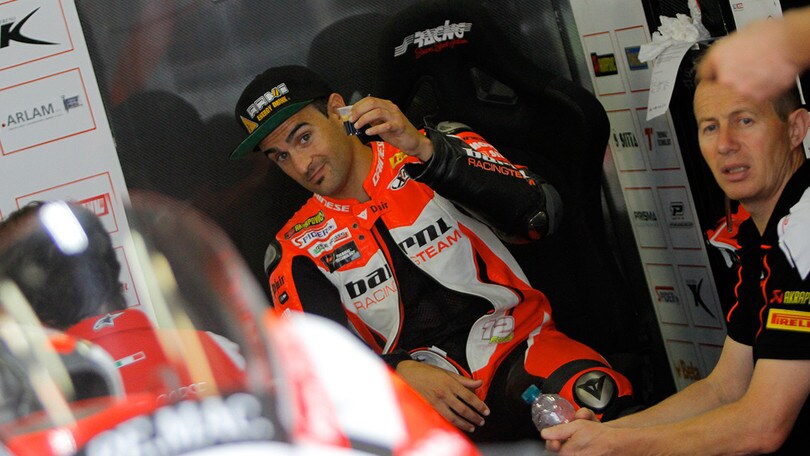 SBK, Fores rinnova con il team Barni