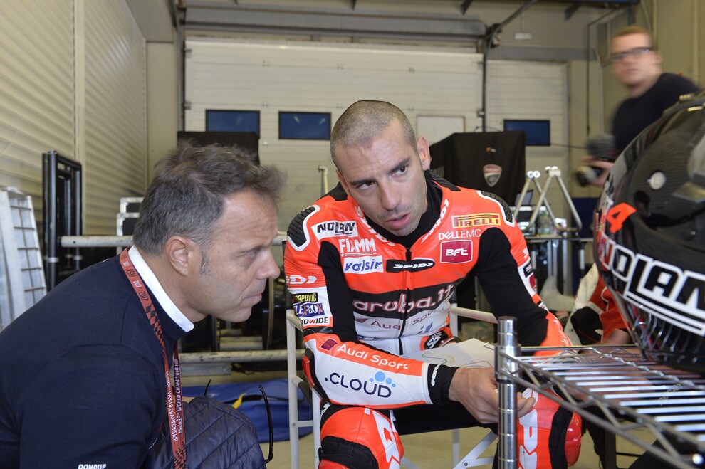SBK test Jerez, Melandri: "Migliorato il feeling sull'anteriore"