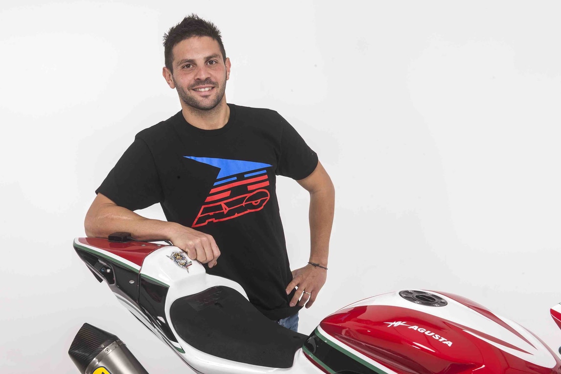 Michel Fabrizio con la MV Agusta del Team Ellan Vannin - FOTO