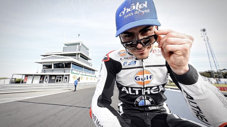 SBK: frattura alla spalla per Baz