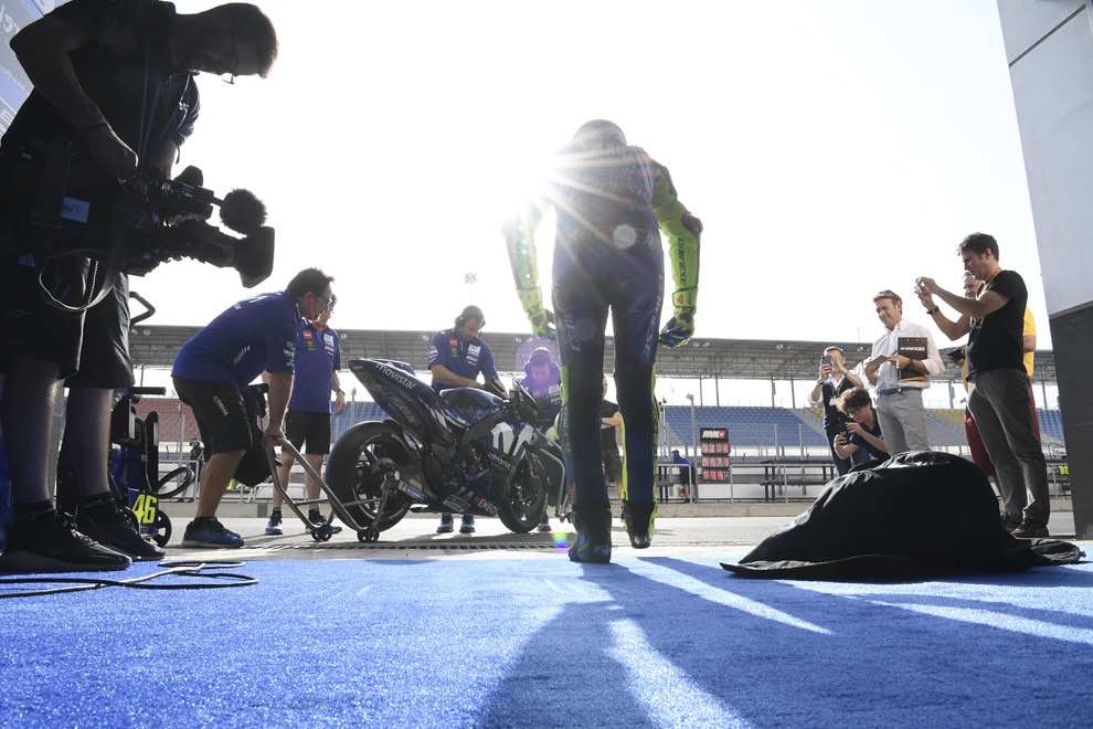 Ezpeleta su Rossi: ’In un modo o nell'altro resterà in Motogp’