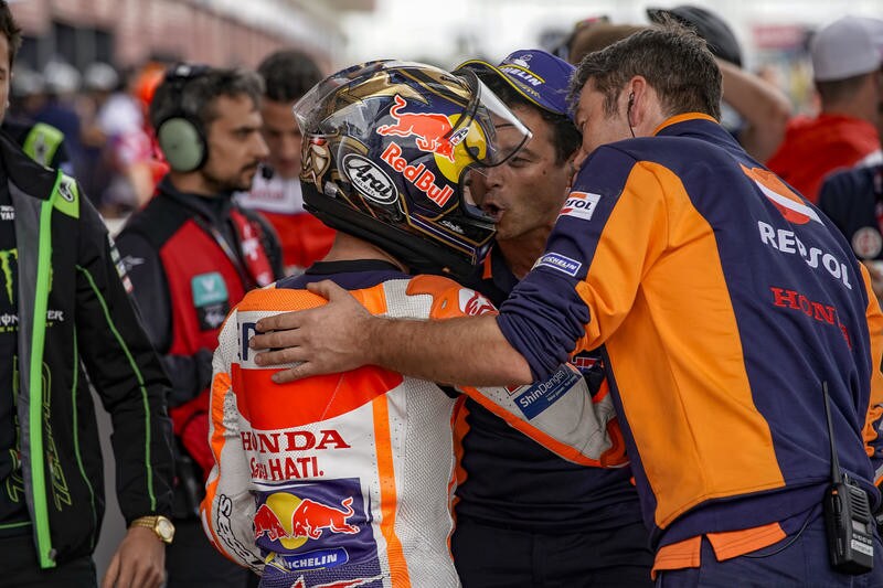 Pedrosa operato a Barcellona, in forse il GP del Texas