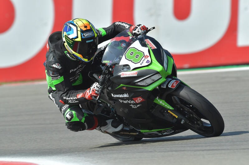 SS300 Assen, Superpole: Perez beffa Meuffels