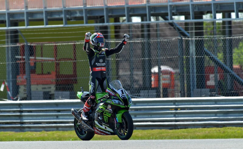 SBK Assen, gara1: Rea mette tutti in fila