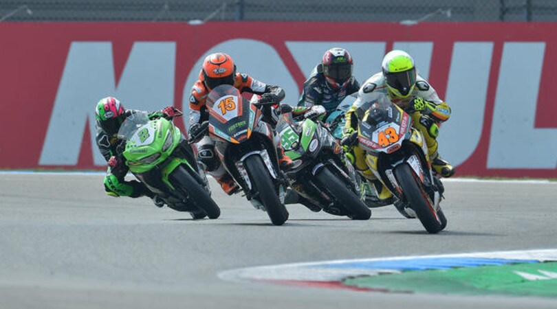 SS300 Assen, gara: Grunwald al fotofinish
