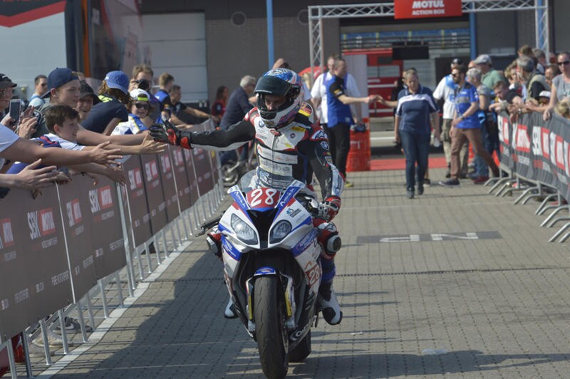 STK1000 Assen, gara: doppietta Reiterberger