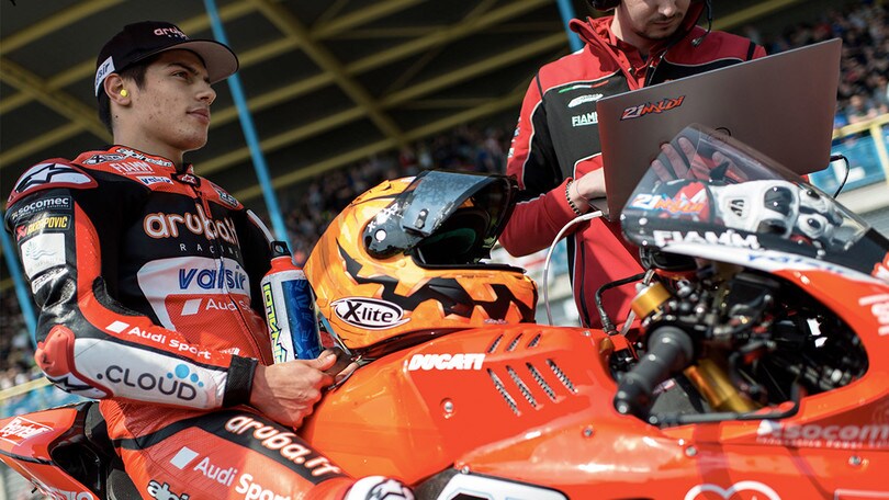 SBK Assen: Rinaldi cade a 233 km/h