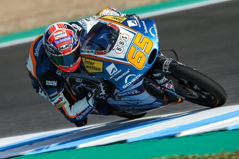 Moto3 Jerez, vittoria di Oettl su Bezzecchi