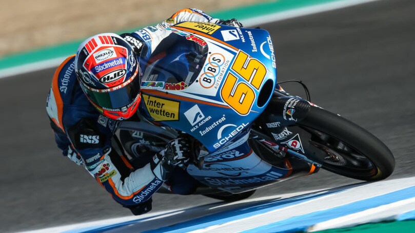 Moto3 Jerez, vittoria di Oettl su Bezzecchi