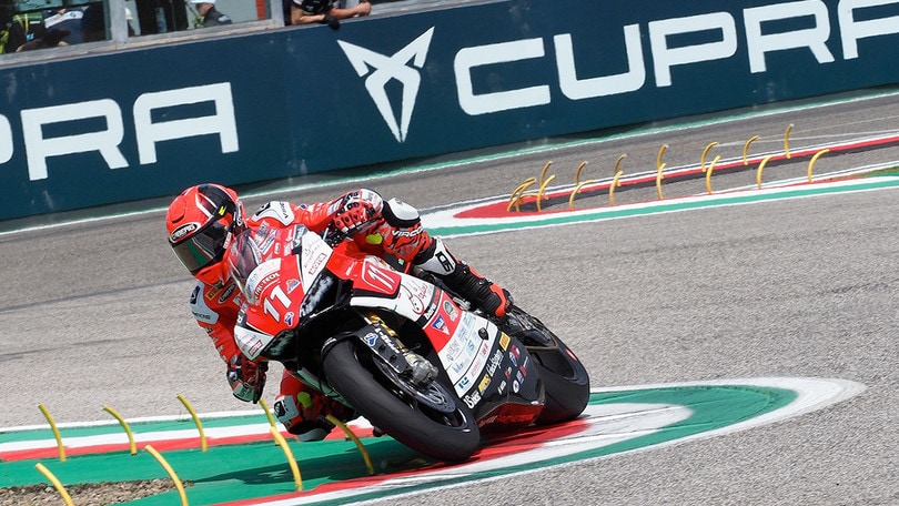 Superstock: Ferrari vince sulla Ducati di Barni