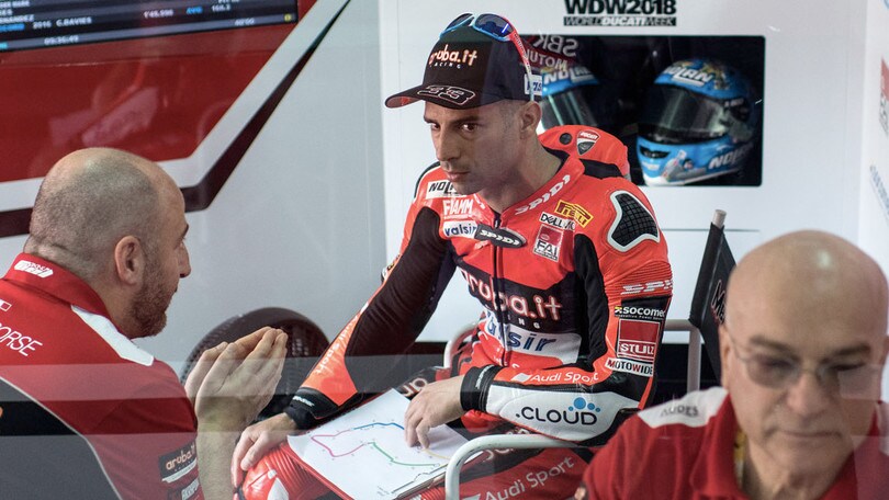 SBK Imola, Melandri: “Van der Mark mi ha colpito in frenata…”