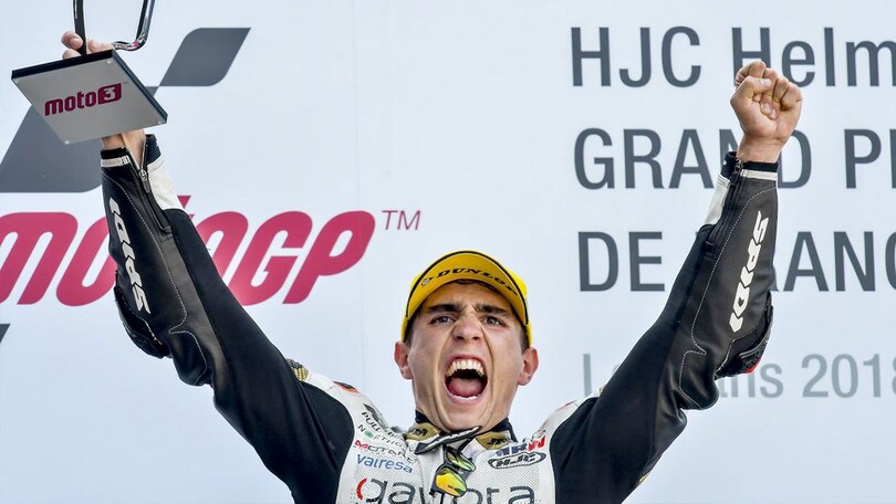 Moto3 Le Mans: ‘Diggia’ taglia la chicane e Arenas vince