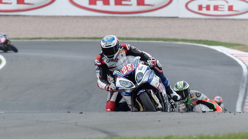 Superstock 1000: Reiterberger domina a Donington