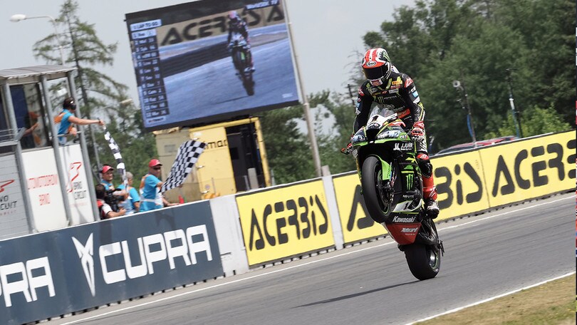 SBK Brno, gara 1: Rea diventa il più vincente della storia