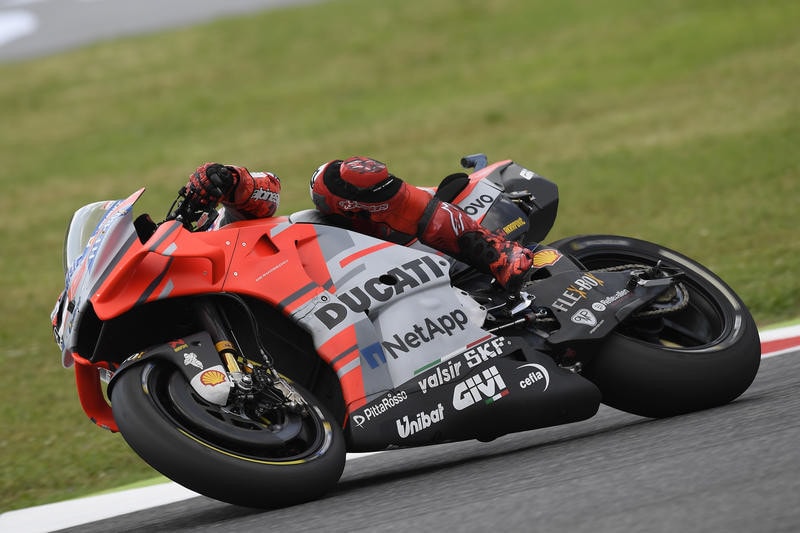 MotoGP Catalogna, day1: Lorenzo ci prende gusto