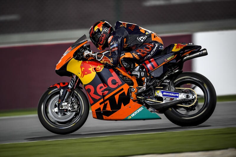 KTM evolve il V4