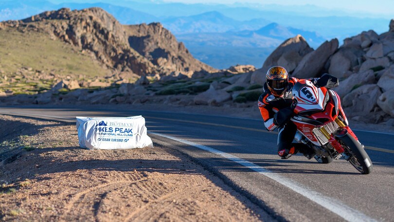 Ducati Multistrada 1260 vince a Pikes Peak