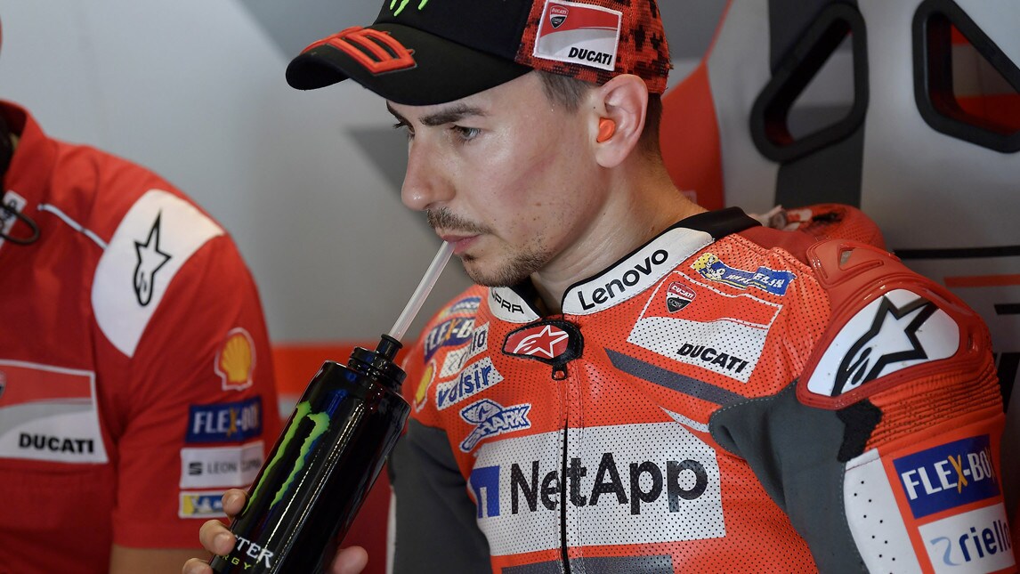MotoGP Assen, Lorenzo: 'Il tamponamento? Siamo stati fortunati'