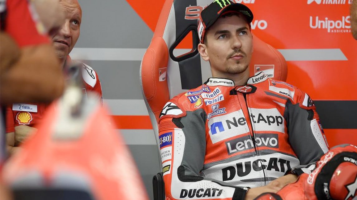 MotoGP, Lorenzo sulla Honda al test di Valencia