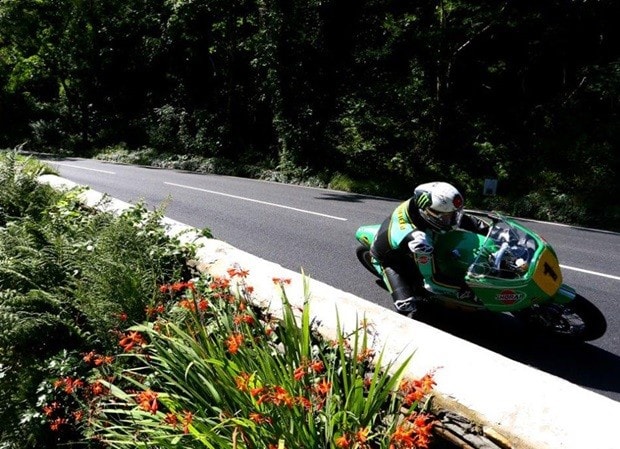 Classic Tourist Trophy: vittoria di John McGuinness