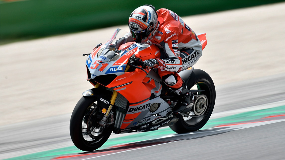 SBK, Ciabatti: “La Panigale V4 è più veloce della moto attuale”