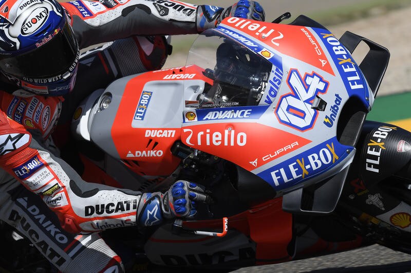 MotoGP Thailandia, day 1: Ducati su e giù