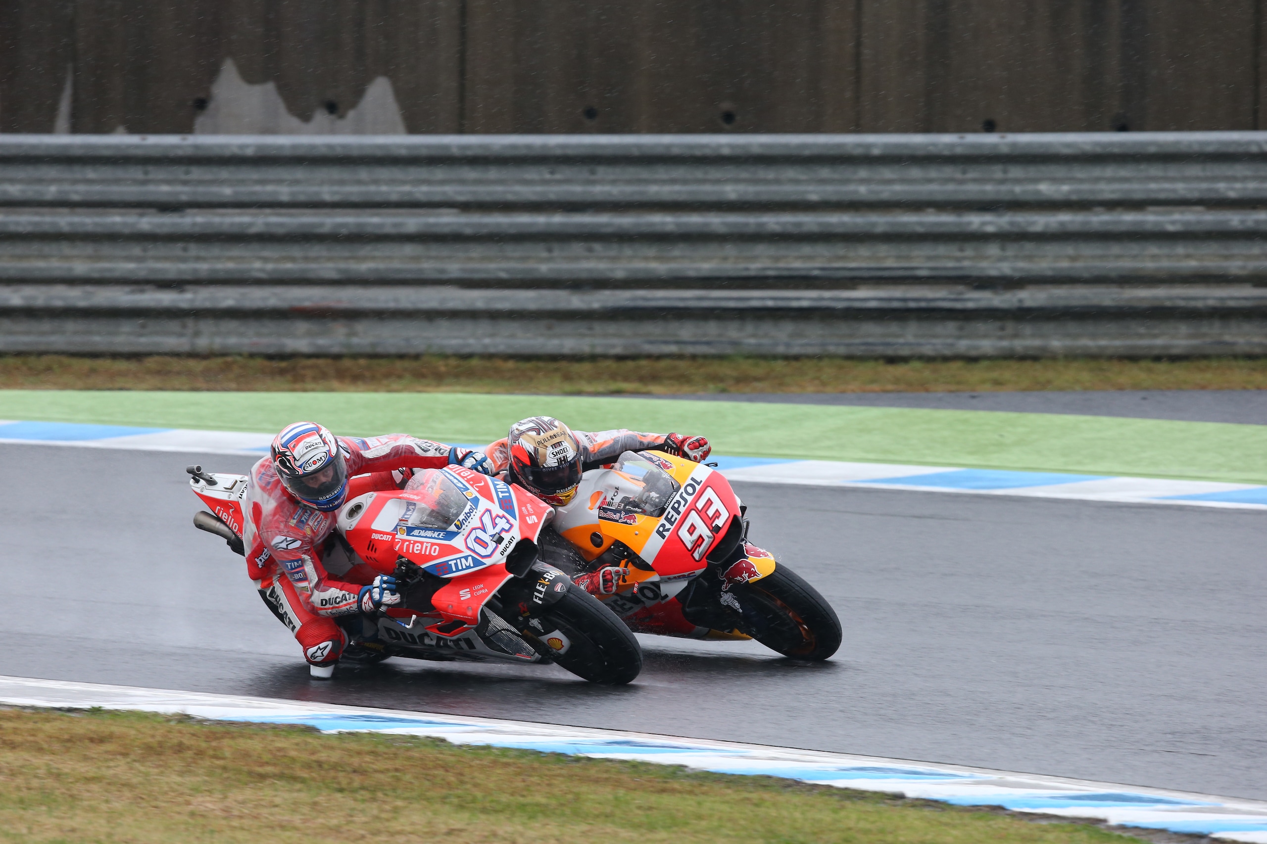 MotoGP, Dovizioso guasterà la festa di Marquez?