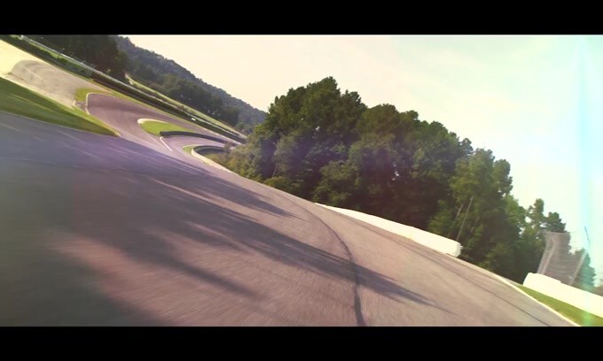 Kawasaki Ninja ZX-6R 2019 in azione - VIDEO