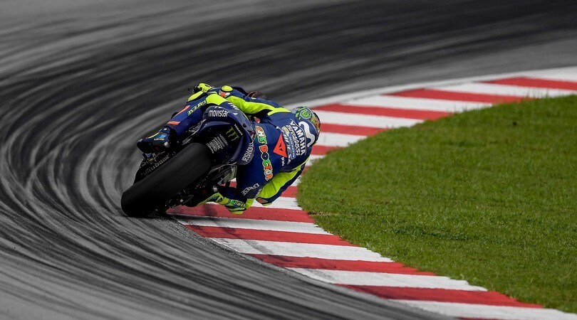Valentino Rossi ribatte: «Secondo qualcuno sono finito da 10 anni»