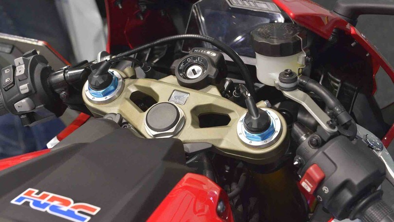 Honda CBR1000RR Fireblade 2019: le FOTO