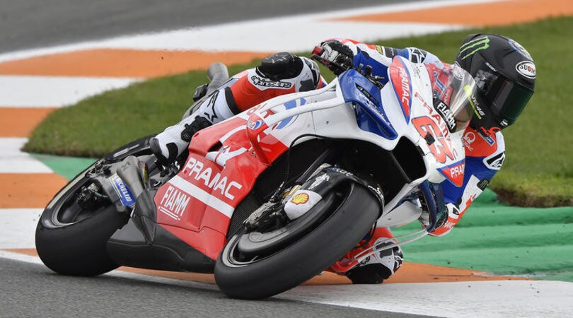 Test Valencia: Bagnaia va già forte con la Ducati MotoGP - FOTO
