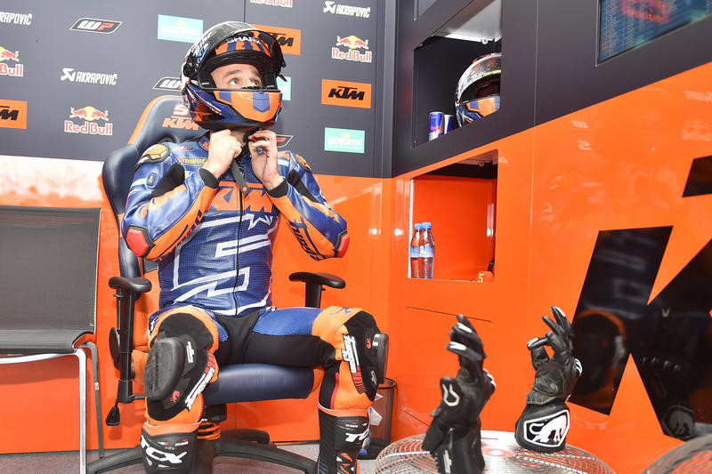 Zarco: l’avventura in KTM parte male