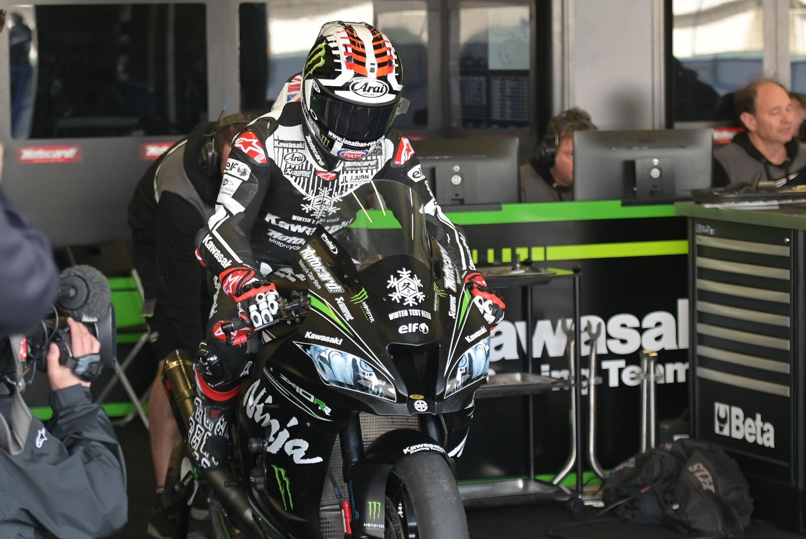 SBK, test Jerez: Rea domina, Bautista sorprende