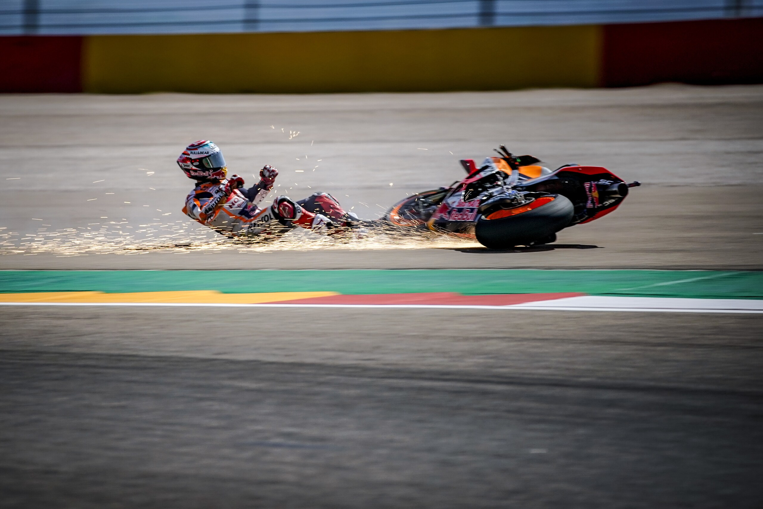 Cadere al momento giusto: la teoria di Marquez